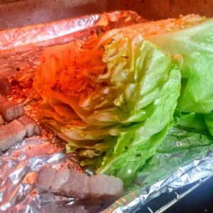 キャベツとベーコンをトースターで焼く